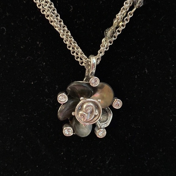 BRIGHTON BLOSSOM mother of Pearl Flower and Crystal Multi Chain Pendant NECKLACE - Picture 6 of 6